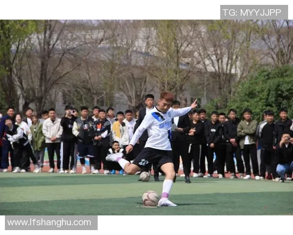 广州街舞队边路渗透打法深度分析与战术解读 广州街舞队边路渗透打法深度分析与战术解读