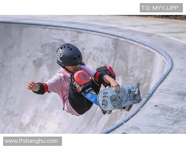 成都滑板队的力量与精神探讨滑板文化在城市中的发展与影响